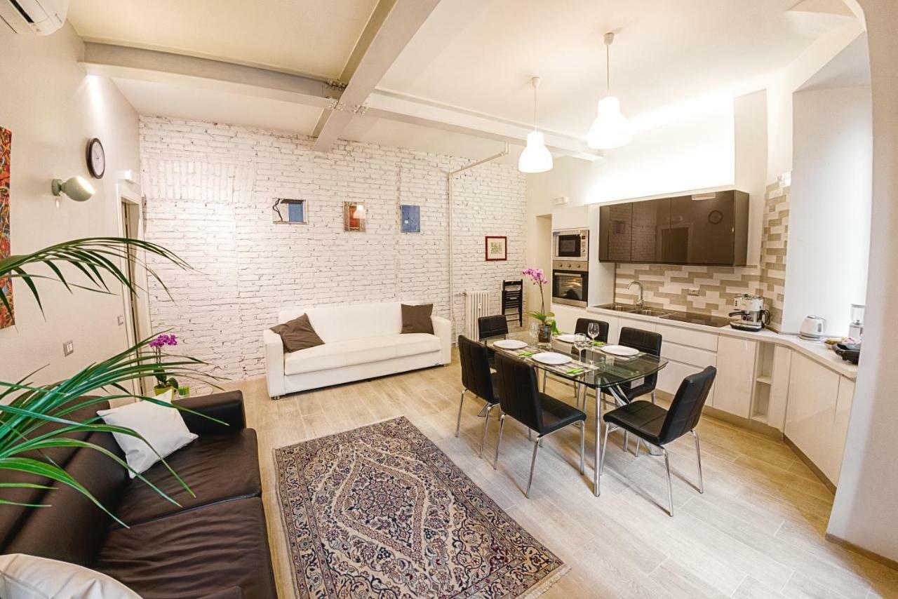 Modern Apartment Near Colosseum Roma Exterior foto